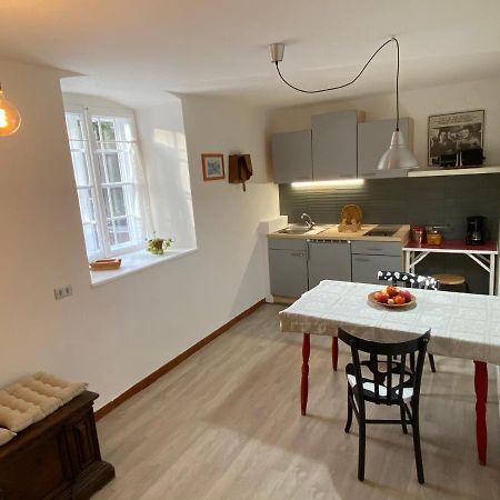 Cozy Apartment In A Historic Villa Merano Luaran gambar