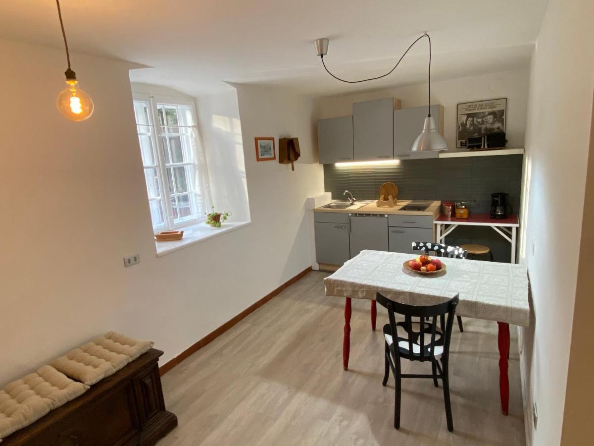 Cozy Apartment In A Historic Villa Merano Luaran gambar