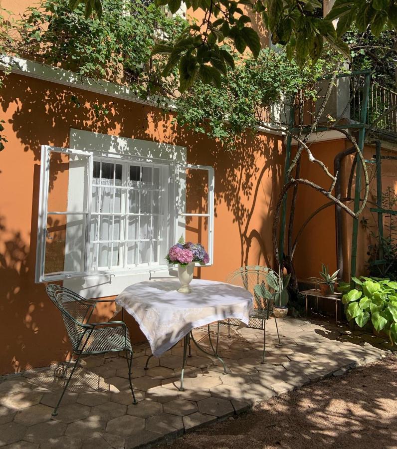 Cozy Apartment In A Historic Villa Merano Luaran gambar
