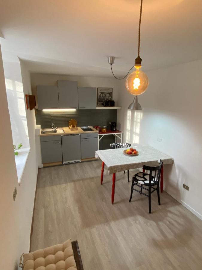 Cozy Apartment In A Historic Villa Merano Luaran gambar